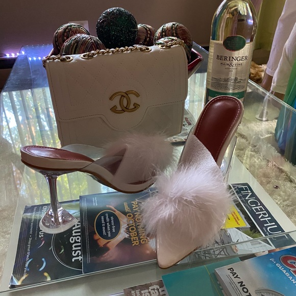 Sandals - Picture 6 of 7